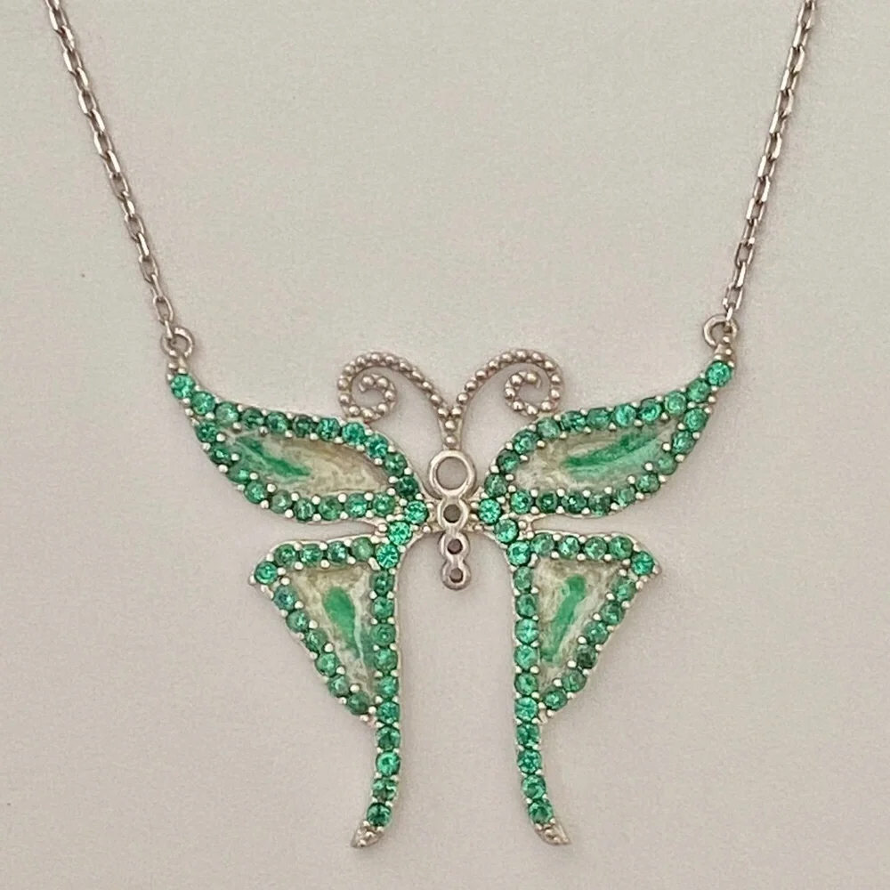 🦋925 Silver green butterfly necklace